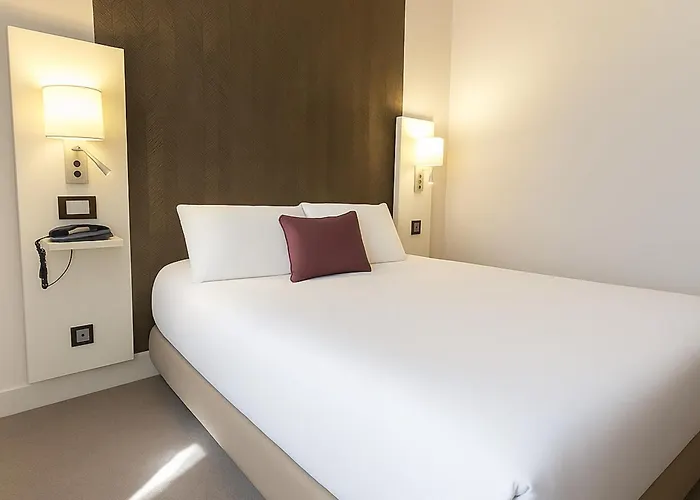 Hôtel Albert Elisabeth Gare SNCF Clermont-Ferrand